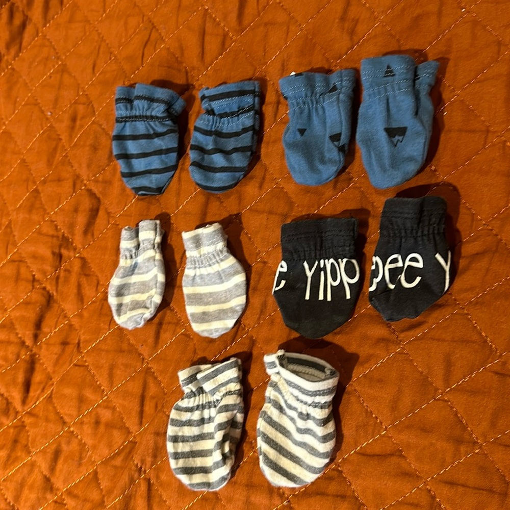 Baby Mittens - New